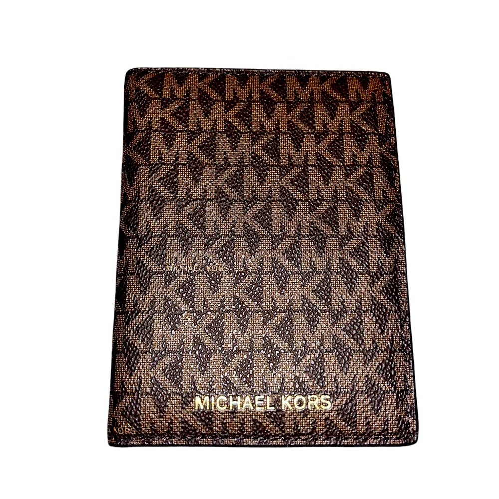 EUC MICHAEL KORS SLG PASSPORT COVER
